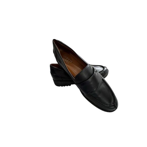 Flats_&_Loafers